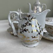 Antique coffee service in fine gilded porcelain – for 6 people – Vintage