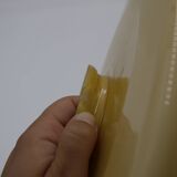 Abat-jour en verre jaune