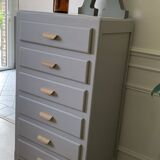 High chest of drawers