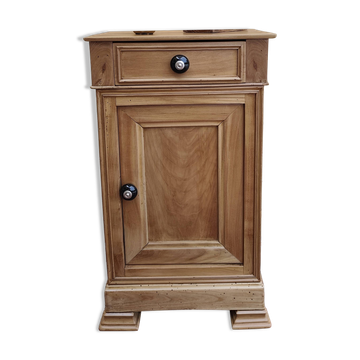 Coucou side table