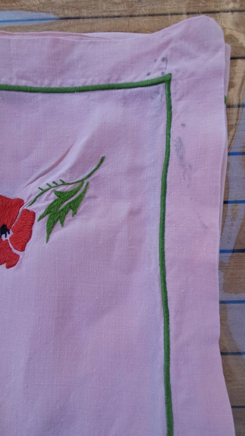 Square tablecloth