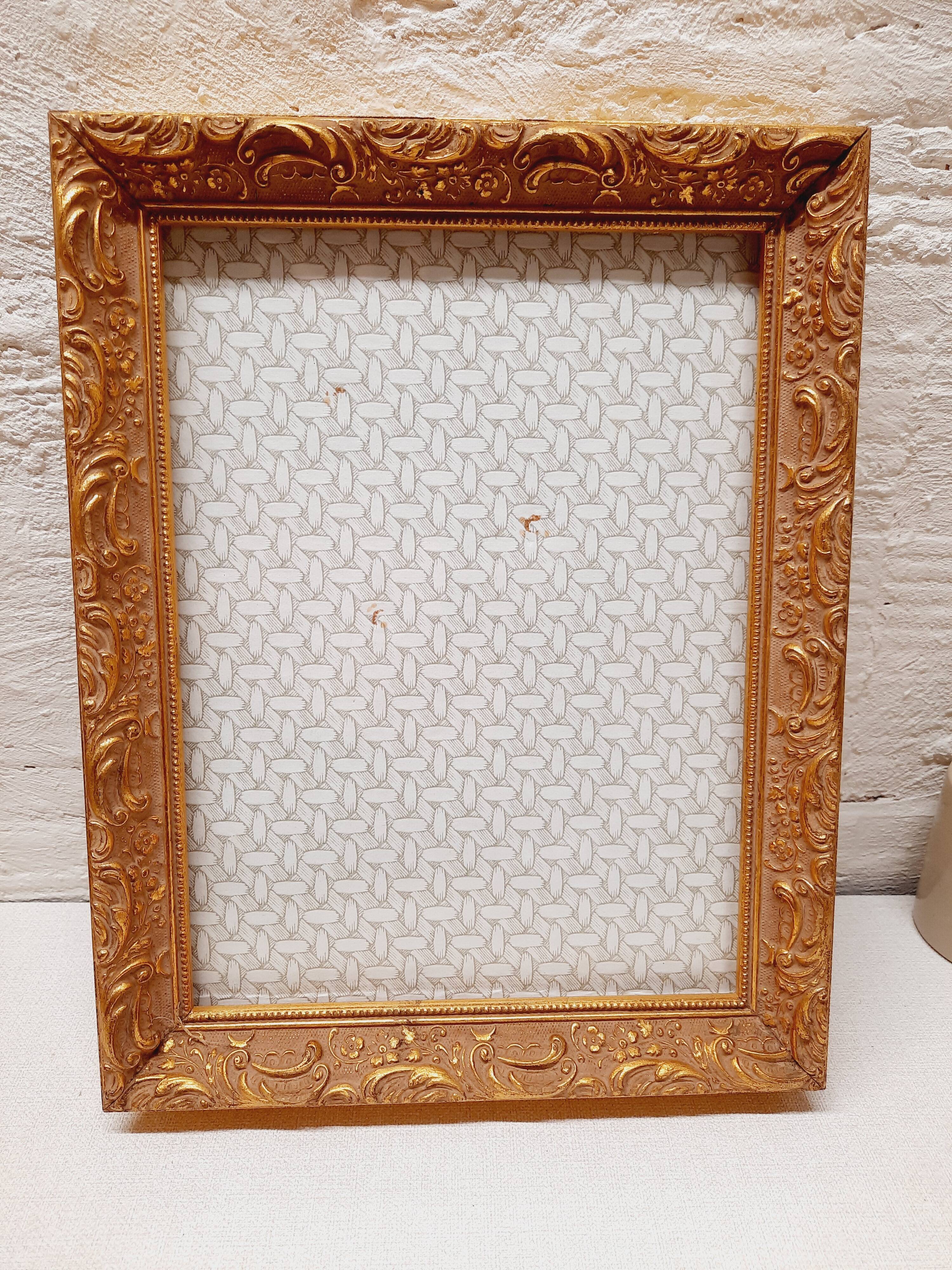 Gilded wood photo frame