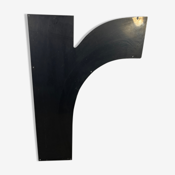 Letter R