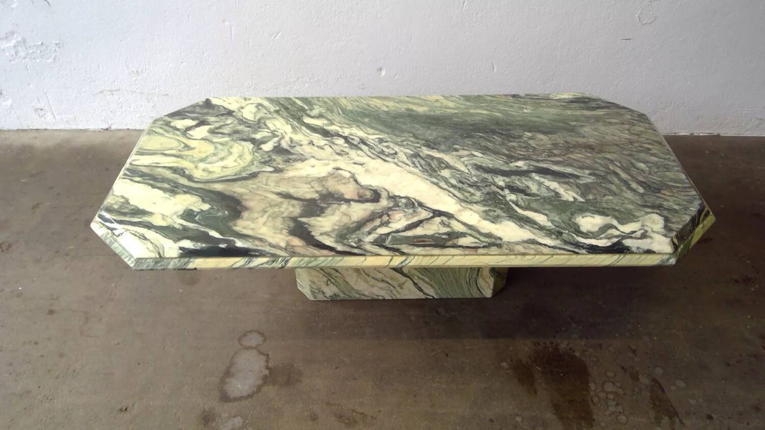 Table basse vintage rectangulaire en marbre Italie 1970