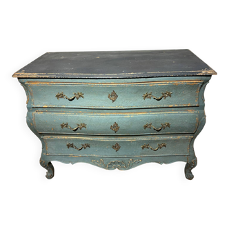 Antique curved chest of drawers