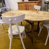Duo of bistrot chairs