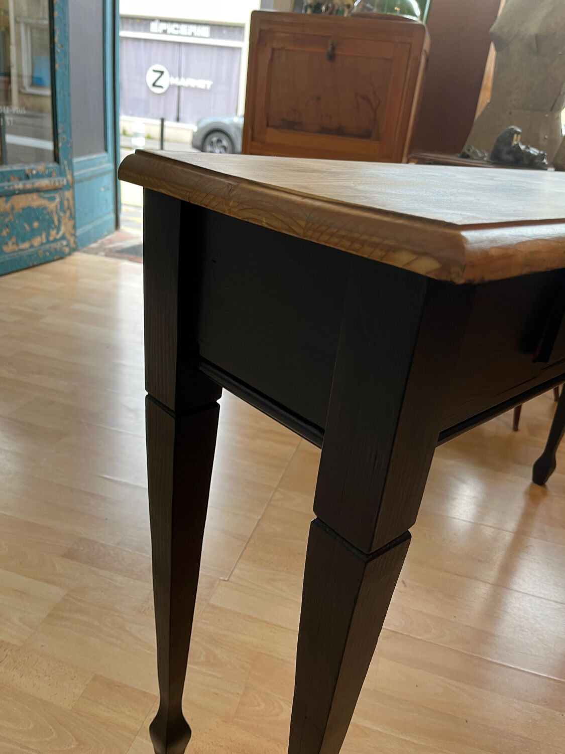 Console raw wood and absolute black