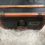 Trunk suitcase