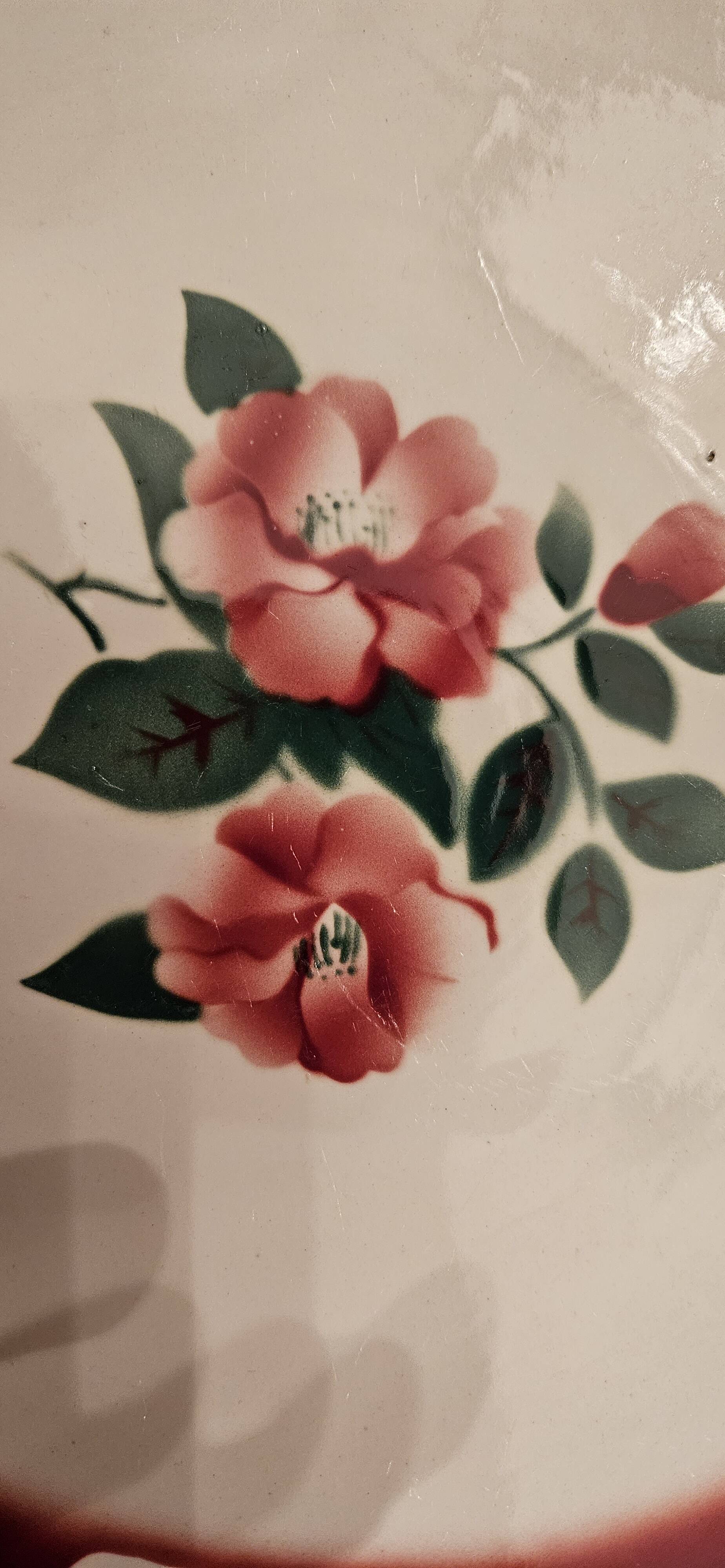 Plat à tarte en faïence vintage à decor de fleurs rouges