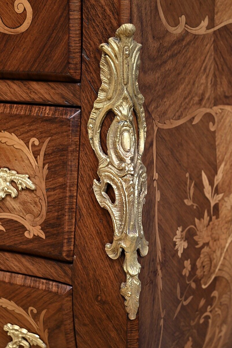 Secretary in precious wood marquetry, Transition style, Napoleon III period – Mid-19th century