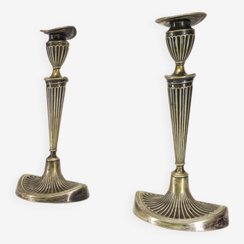 Pair of English Edwardian silver-plated candlesticks