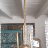 Three-pointed chandelier