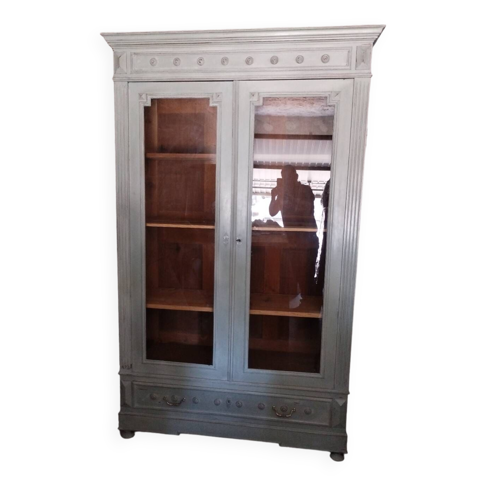 Old 2-door bookcase with chalk paint blue patina
