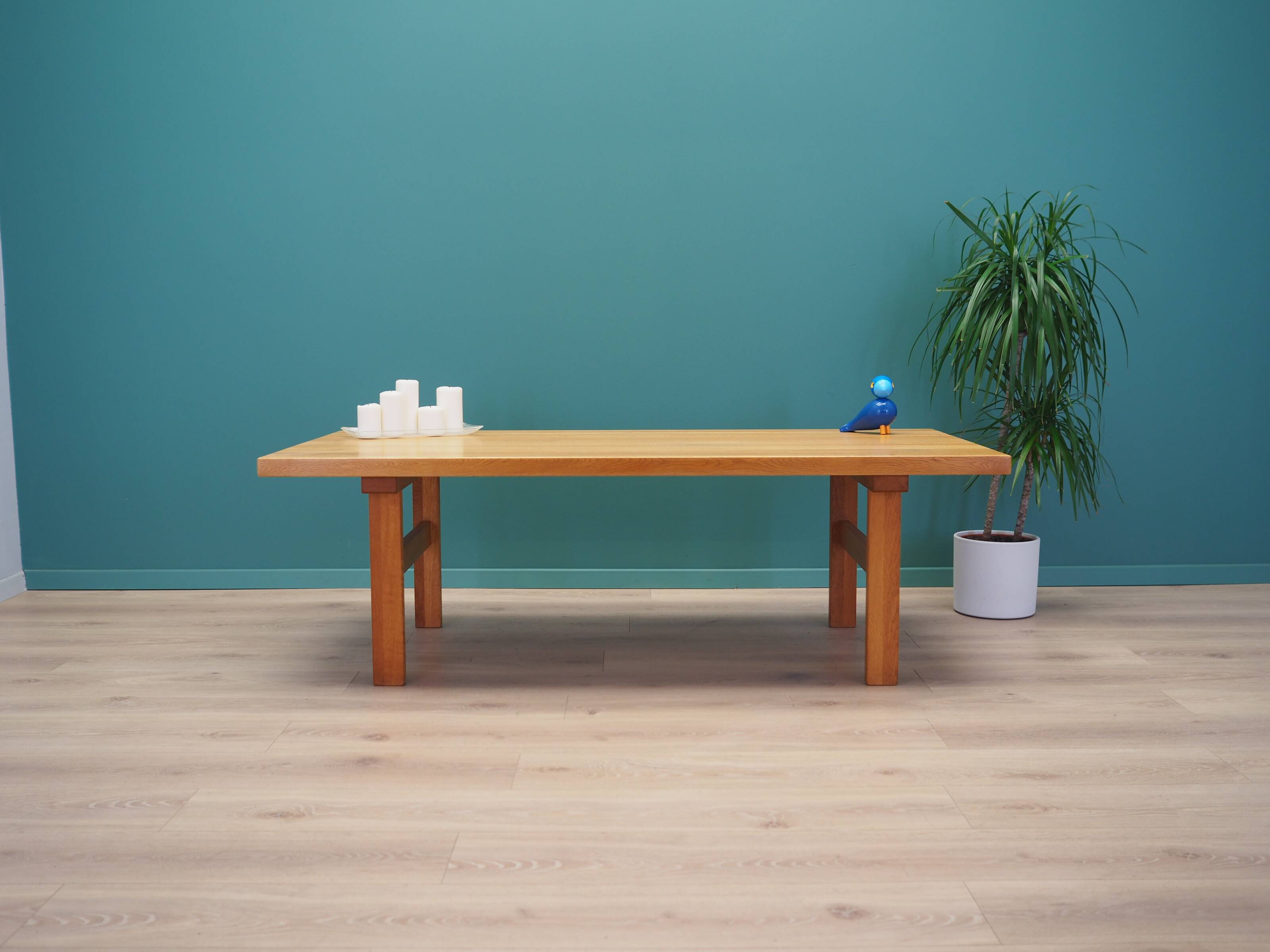 Ash coffee table, Danish design, 1980s, production: Denmark