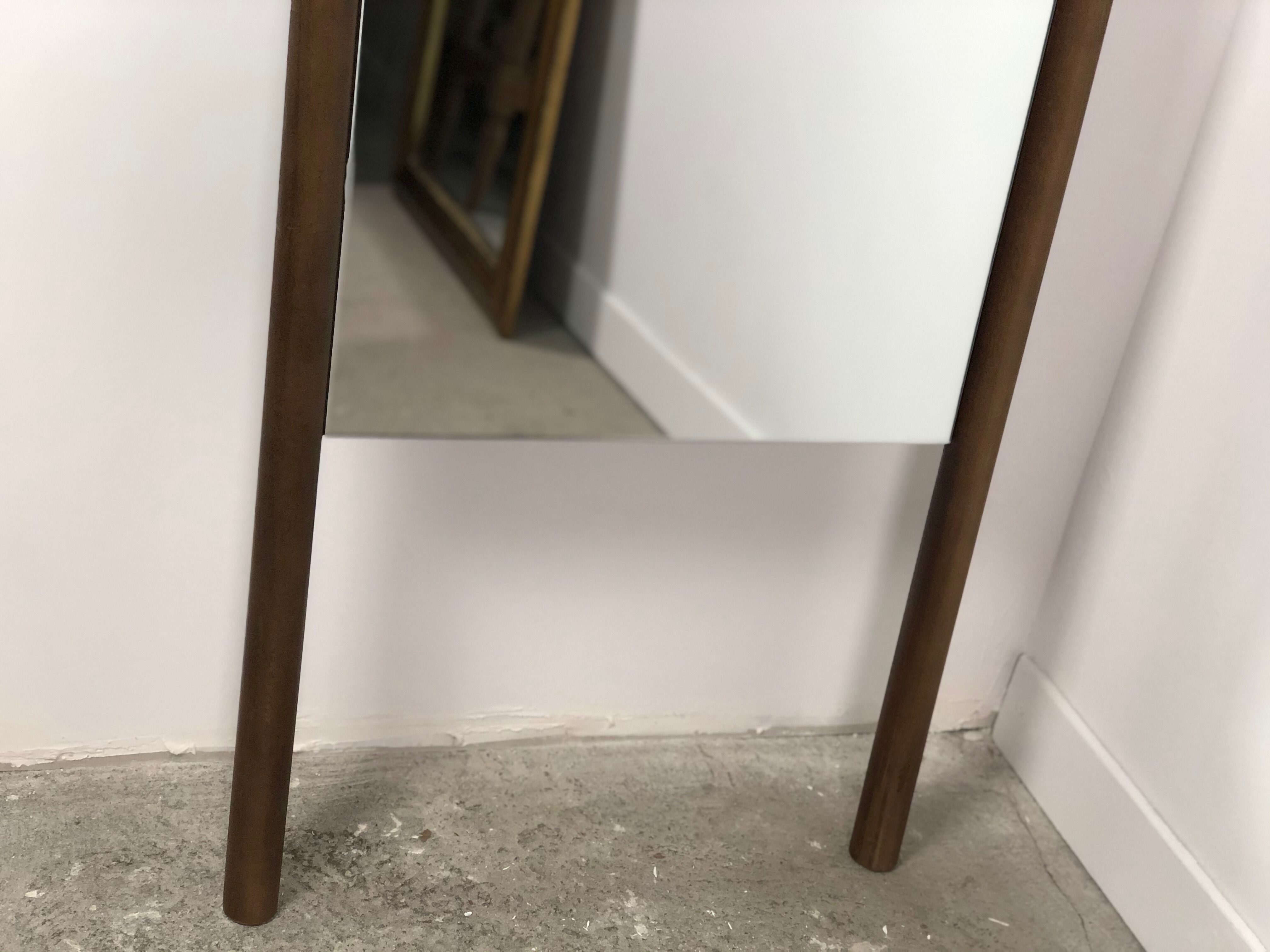 Scandinavian mirror has to back or hang 90'S 54x170cm