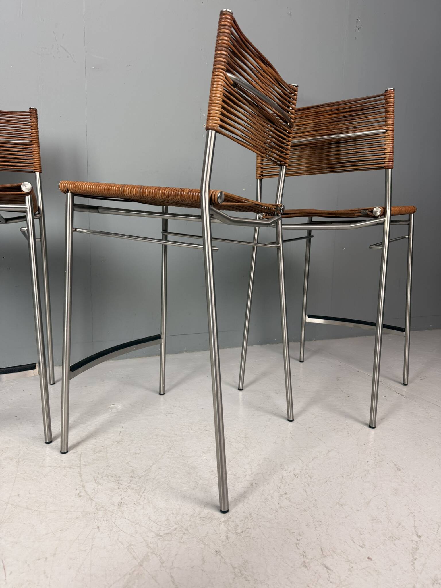 Ensemble de quatre tabourets de bar "Miss B", Tito Agnoli, Italie, 1997