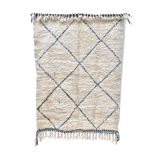 Moroccan Berber carpet Beni Ouarain with majorelle blue diamonds 1.89x1.38m