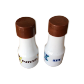 Mobil salt and pepper shaker