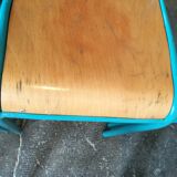 Lot of 13 adult Mullca school chairs