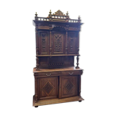 Buffet 2 corps style Henri II en chêne sculpté