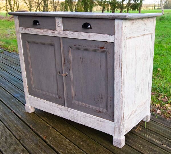 Buffet de campagne patiné