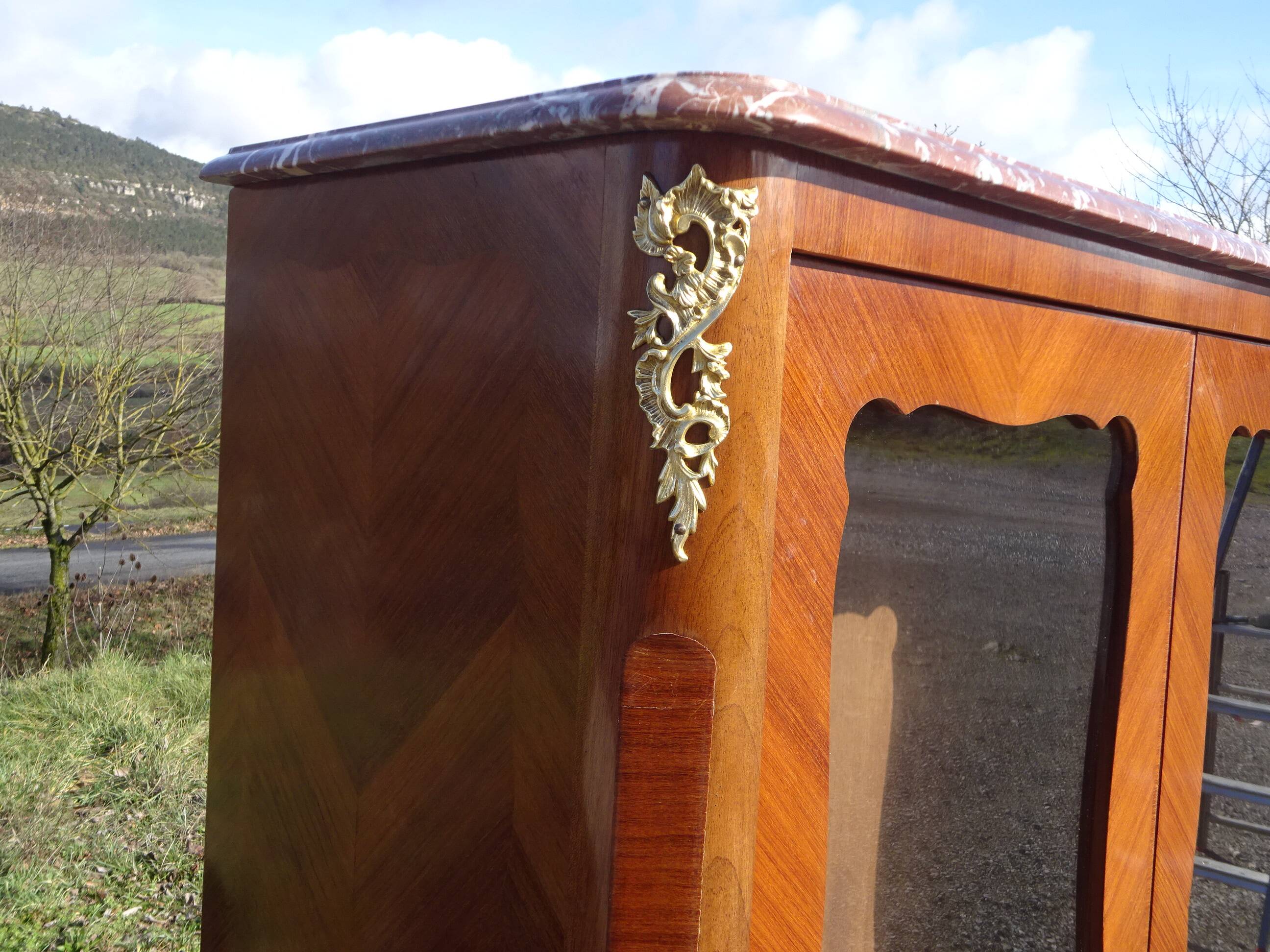 Louis XV library in rosewood marquetry