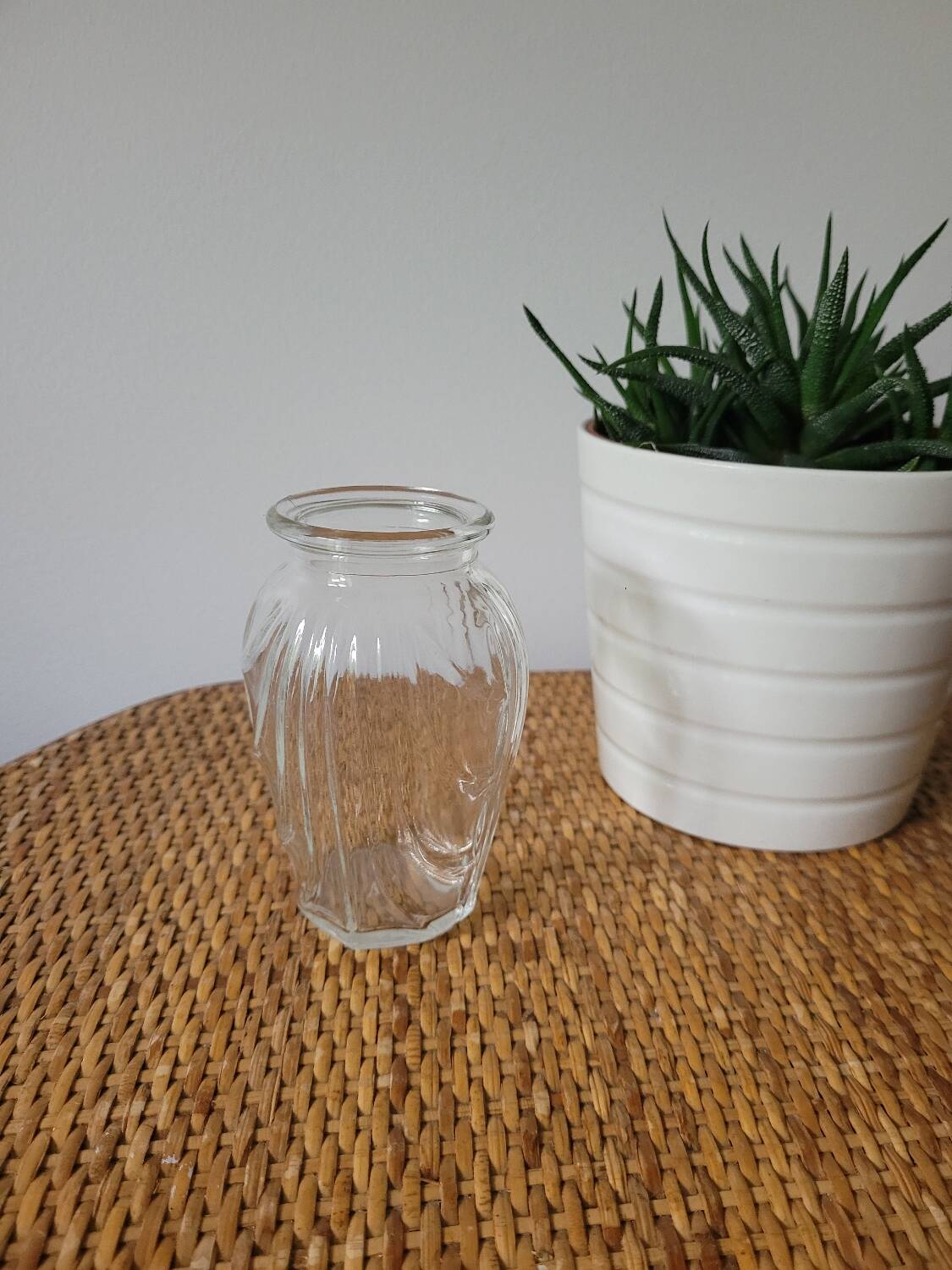 Small draped bulb vase