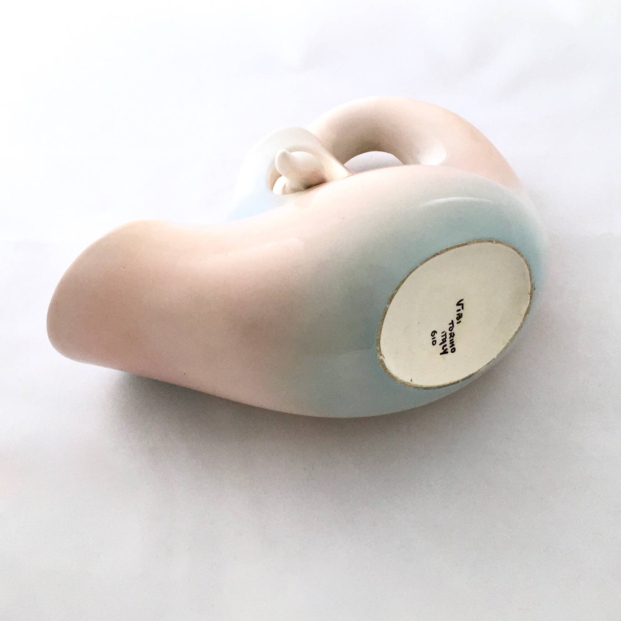 Light Pink Lacquered Terracotta Centerpiece Model Nr 610 by Vibi, Turin, Italy