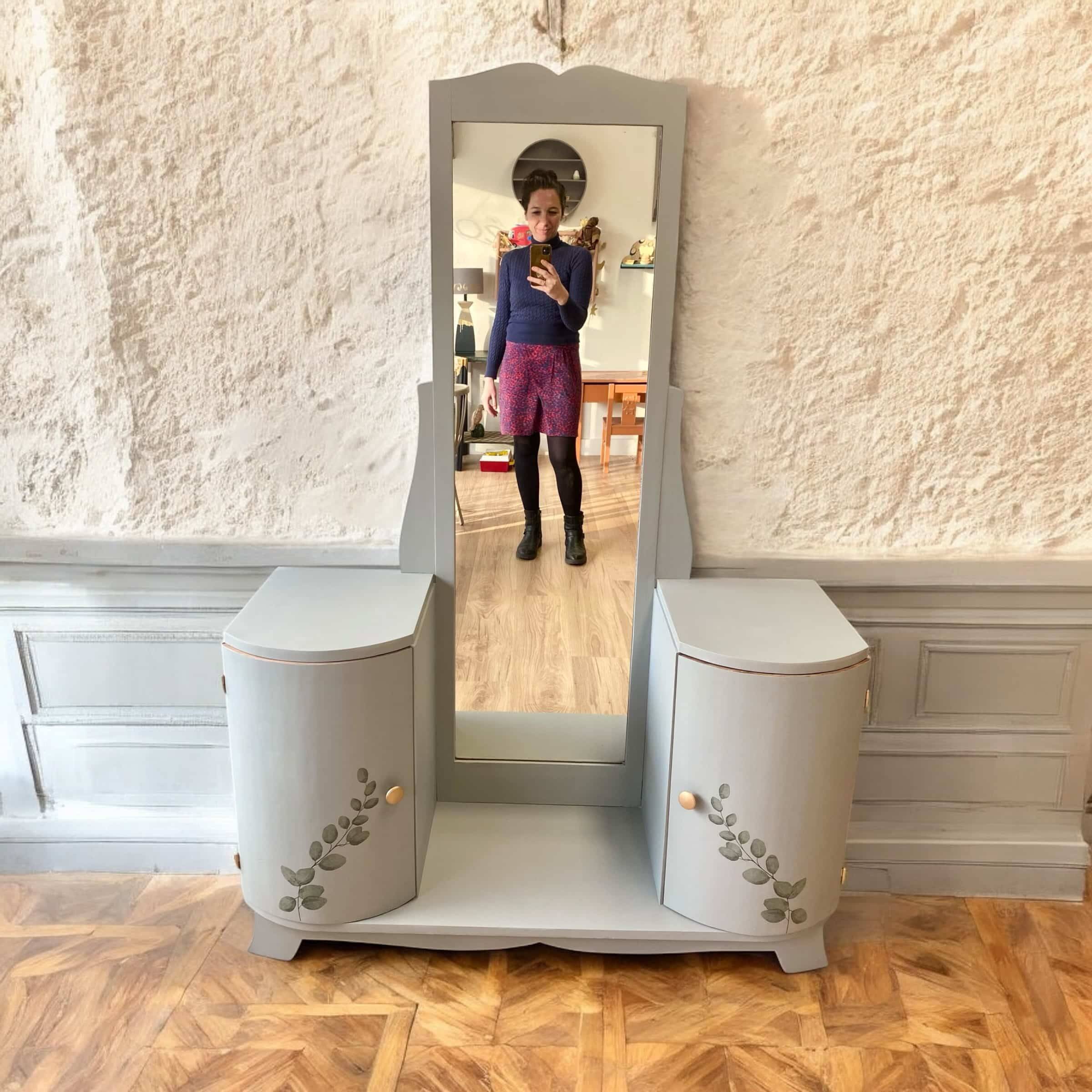 Art Deco grey-green hairdresser's cabinet