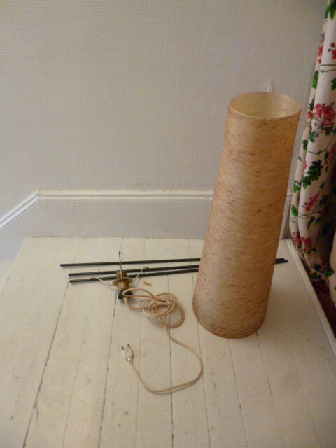 Lamp vintage of 50 years in resin