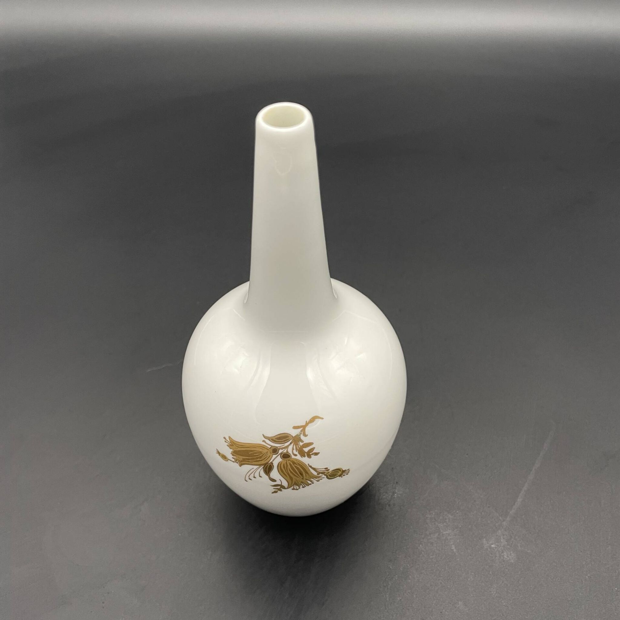 Vintage Rosenthal studio-line vase in white porcelain with flora decoration.