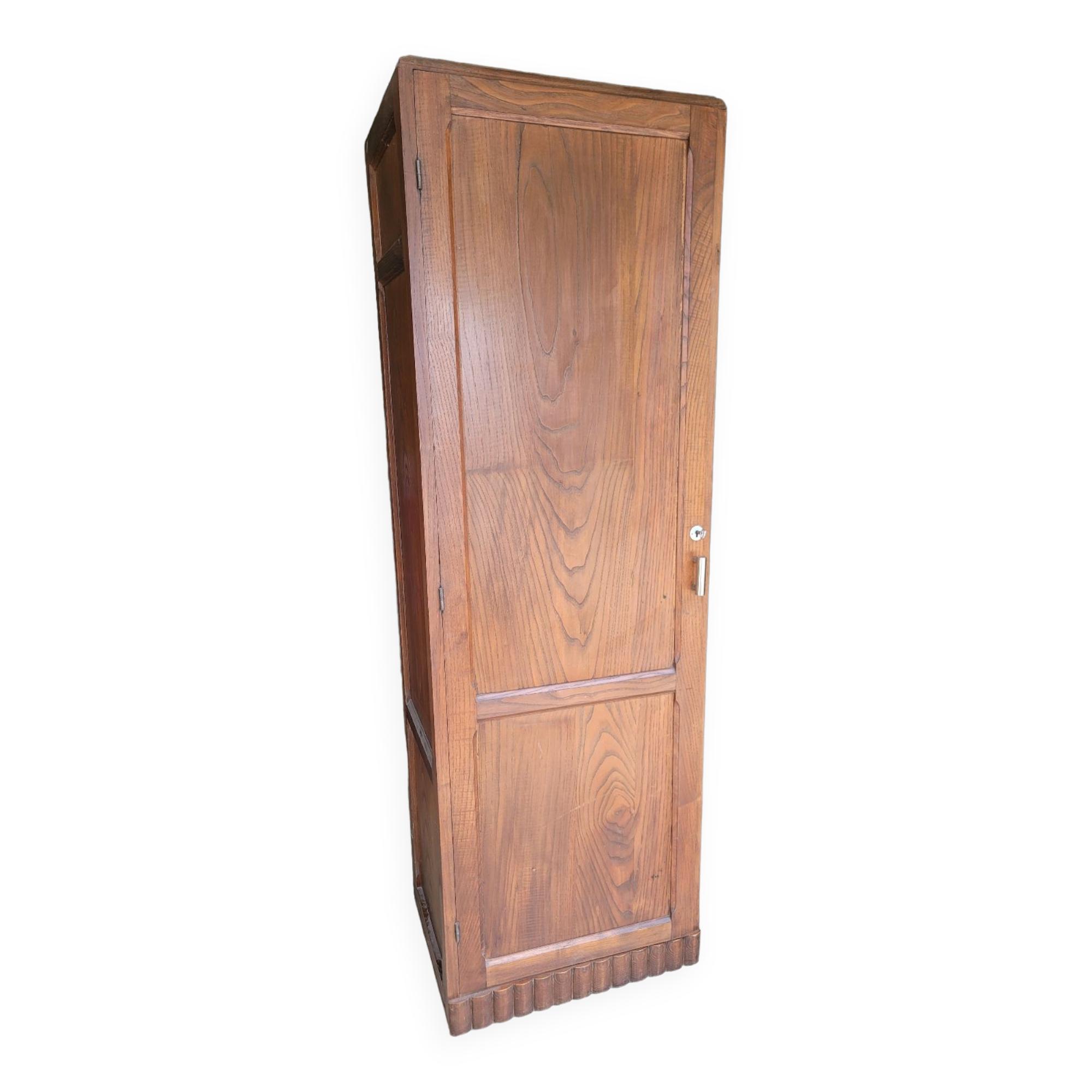 Vintage Parisian wardrobe