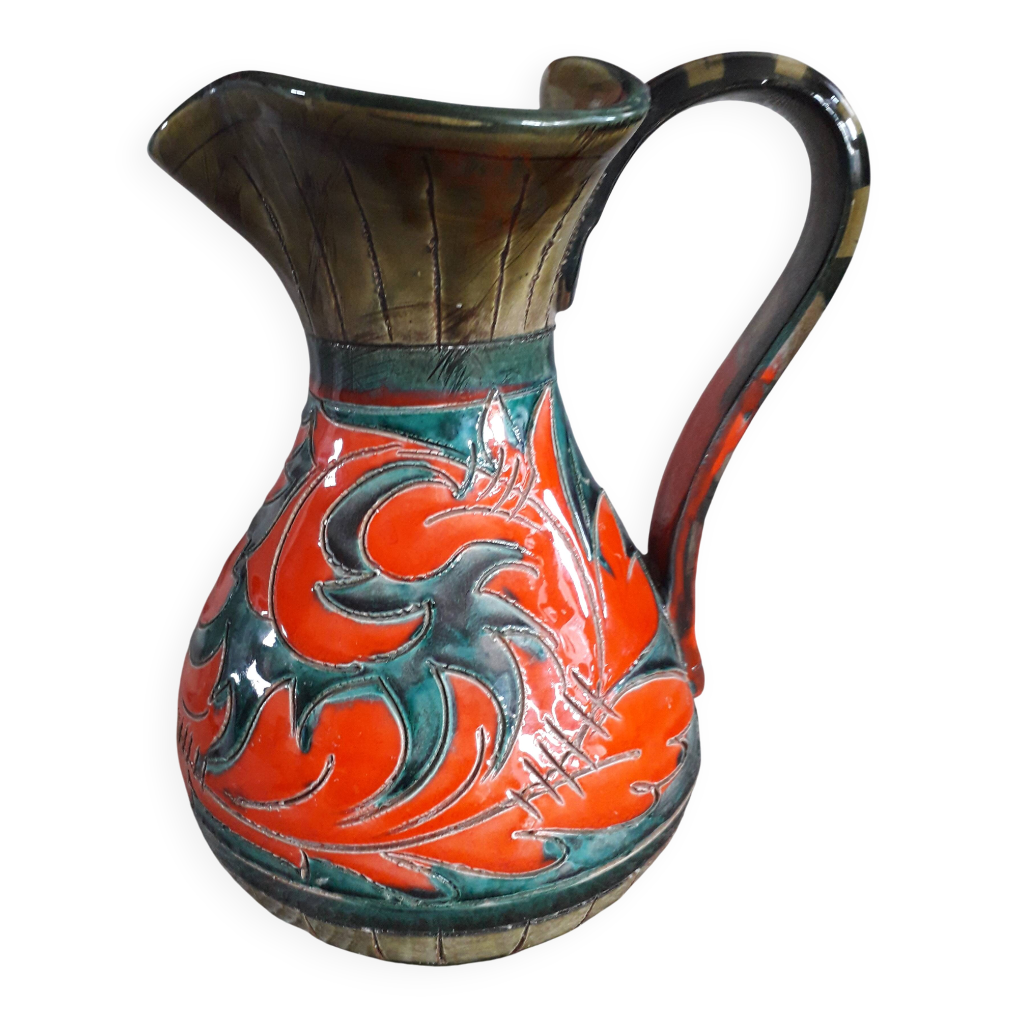 Vintage pitcher signed in Italian ceramic.