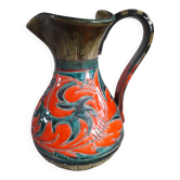 Vintage pitcher signed in Italian ceramic.