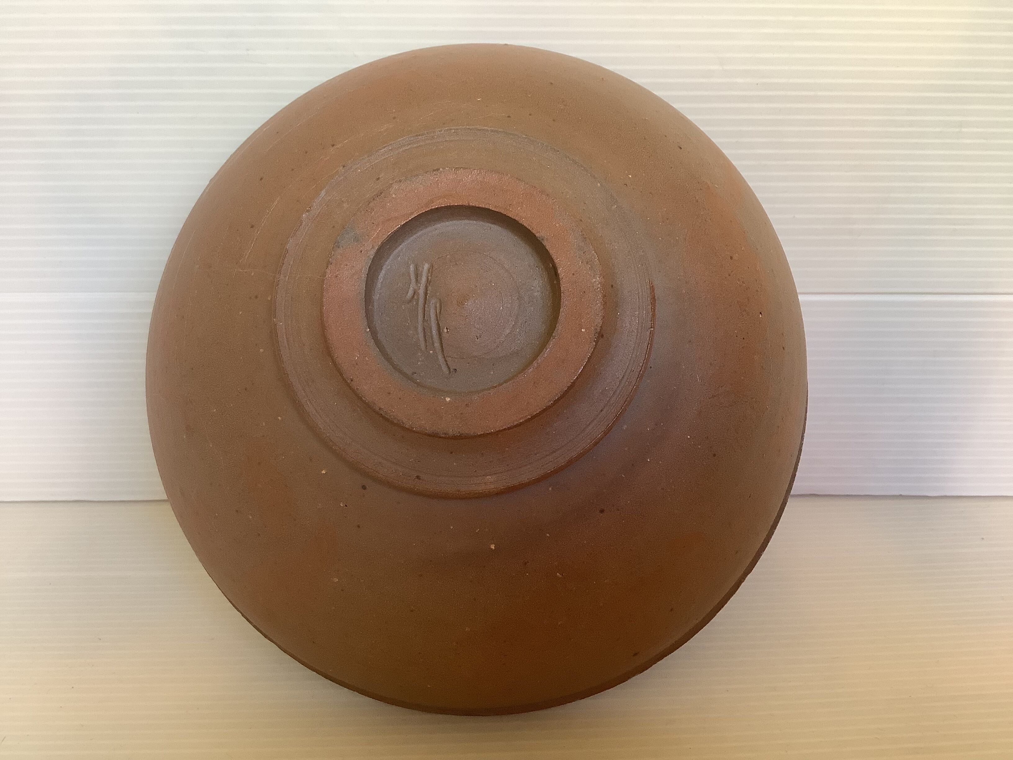 Empty pocket garnet green ceramic