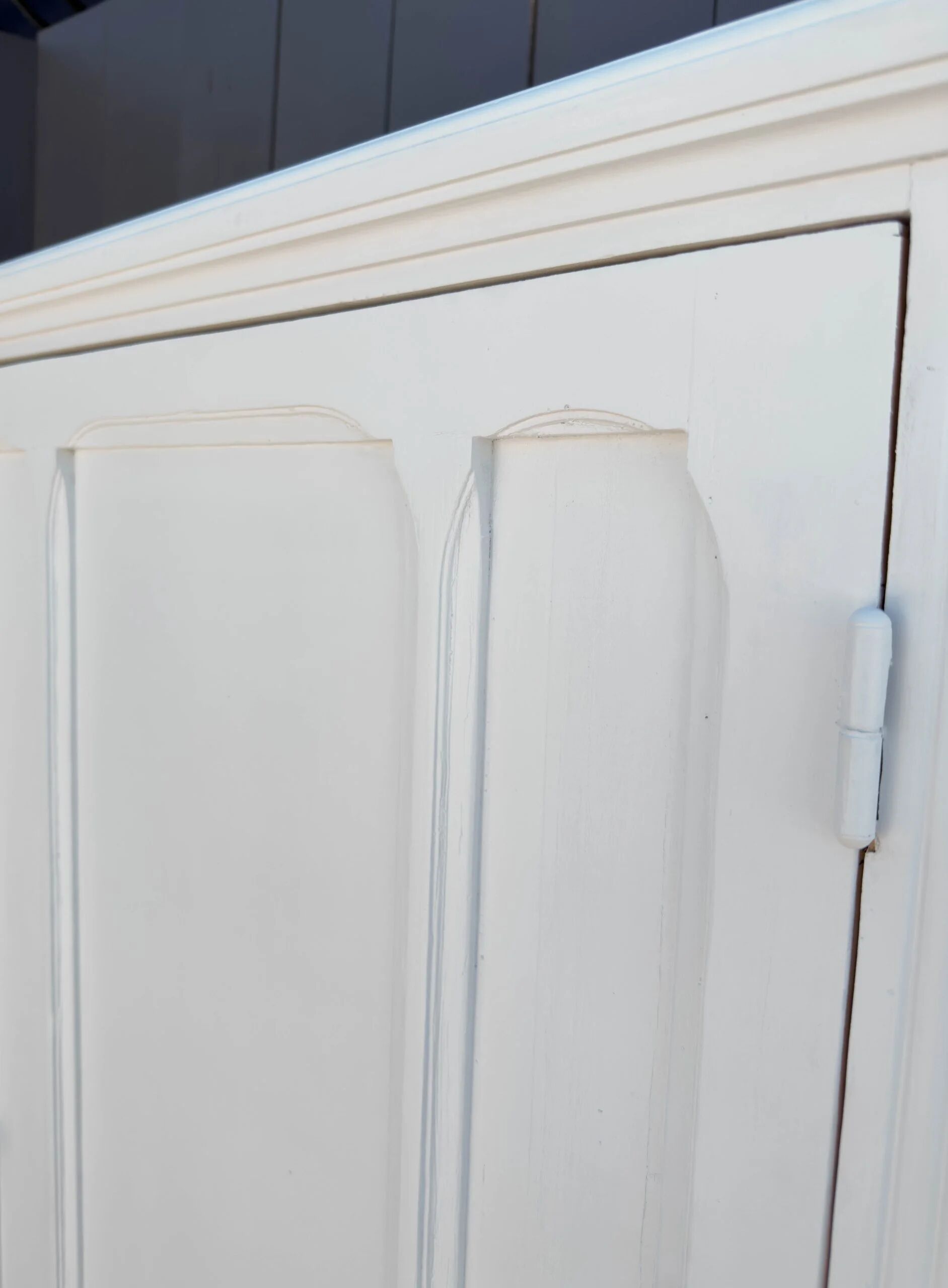 Armoire parisienne