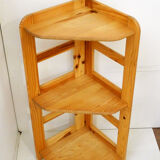 Pine corner shelf