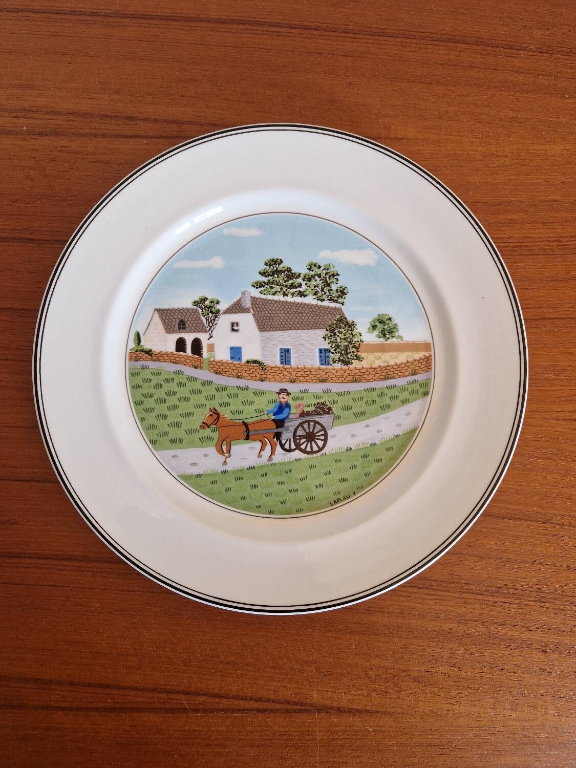 VILLEROY & BOCH Laplau dish, Naïf design - diameter 27 cm.