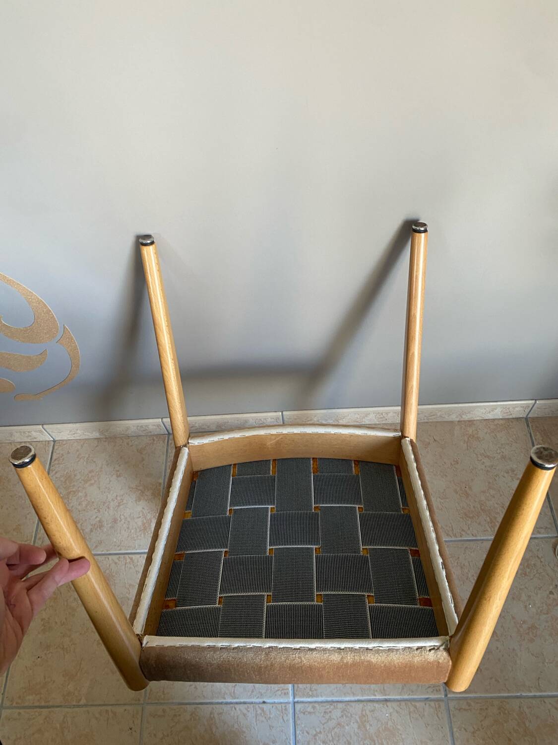 Scandinavian chair in honey colour