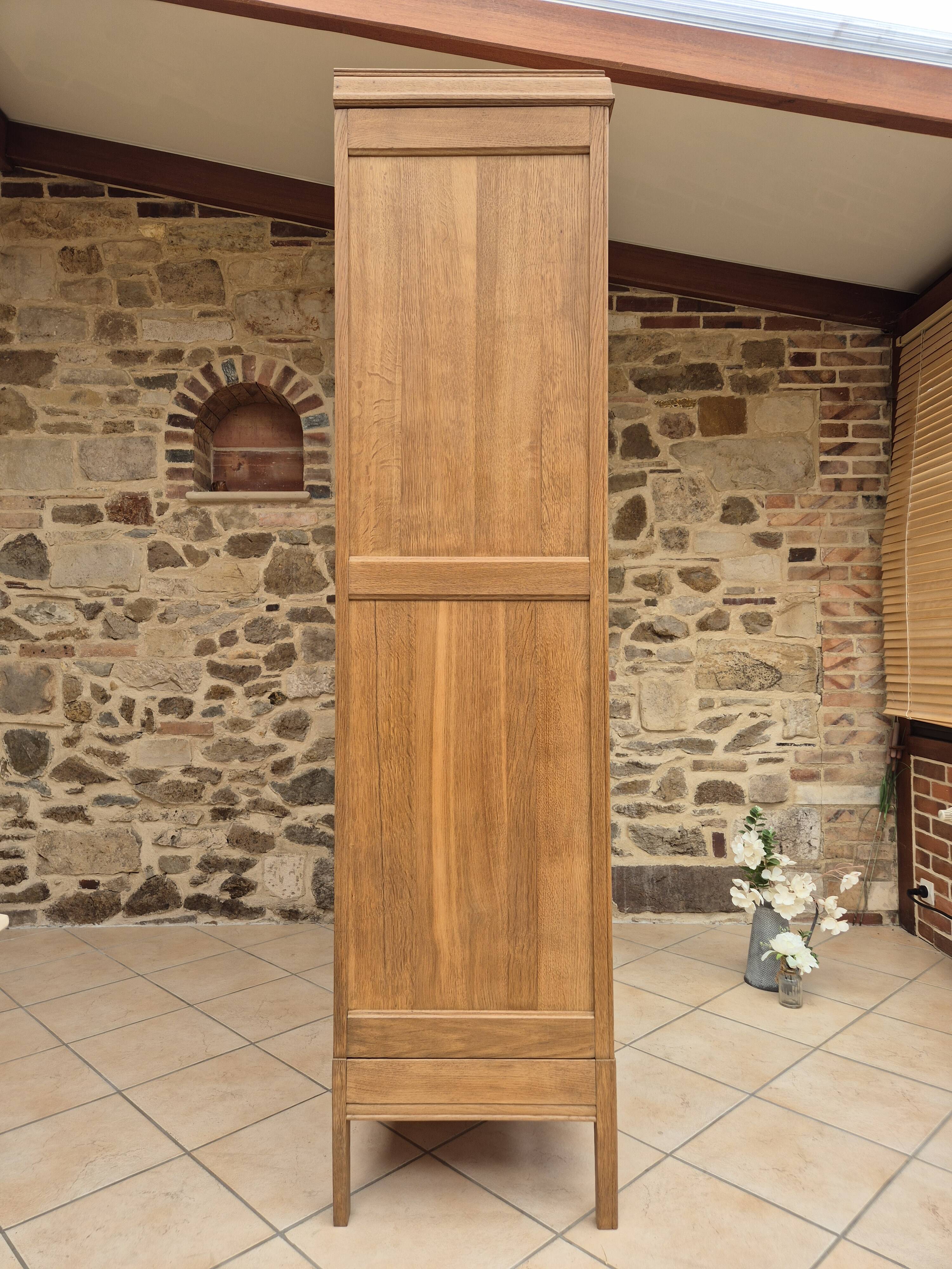 Armoire parisienne art déco