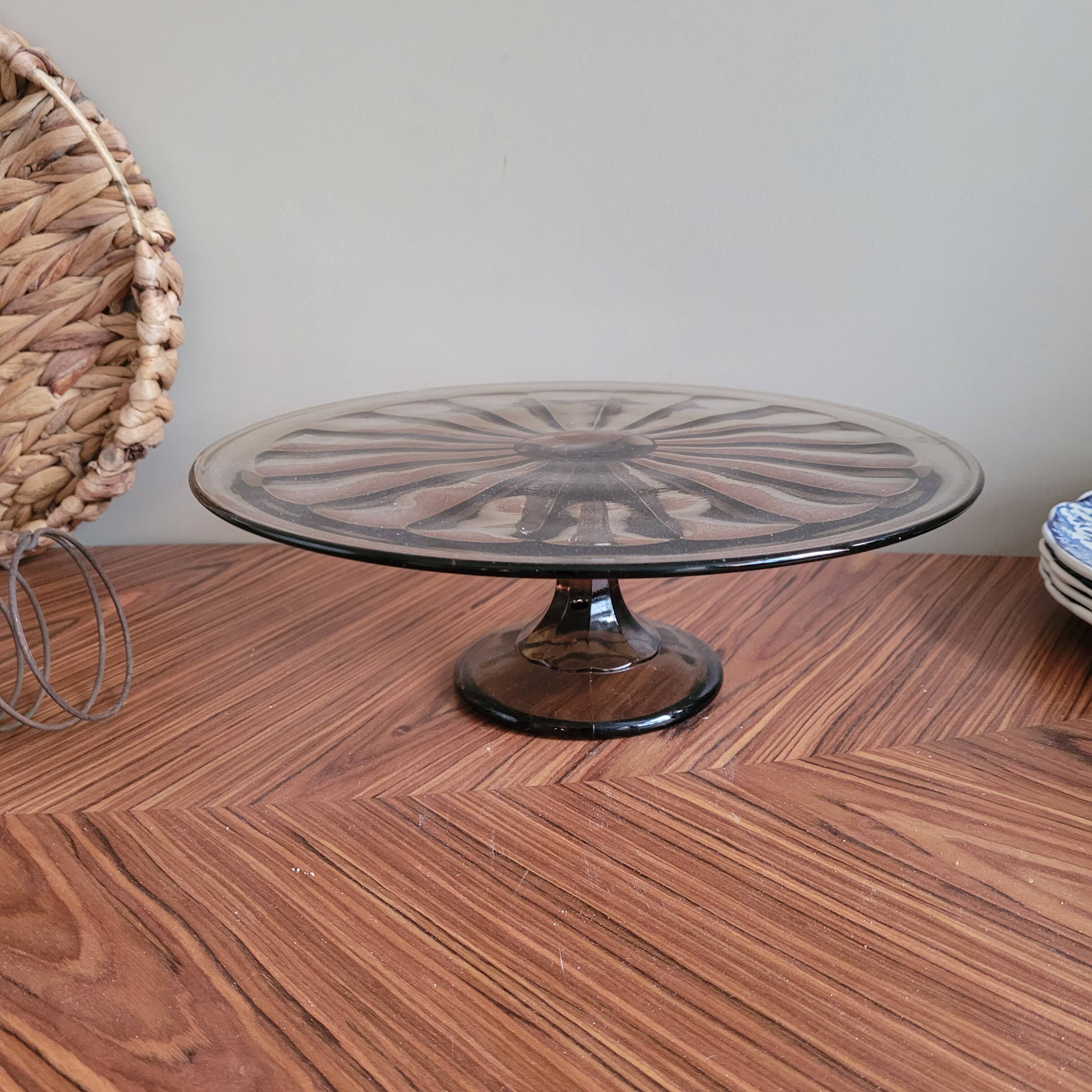 La Redoute x Selency cake dish 02 smoked