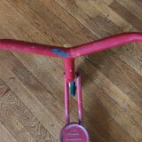 Vintage 3-wheel scooter