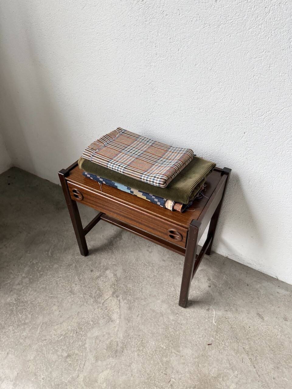 Jacques Hauville bedside table Roche Bobois mahogany