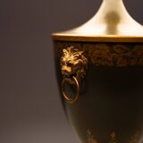 Beautiful metal green-painted tôle table lamp 1960s france