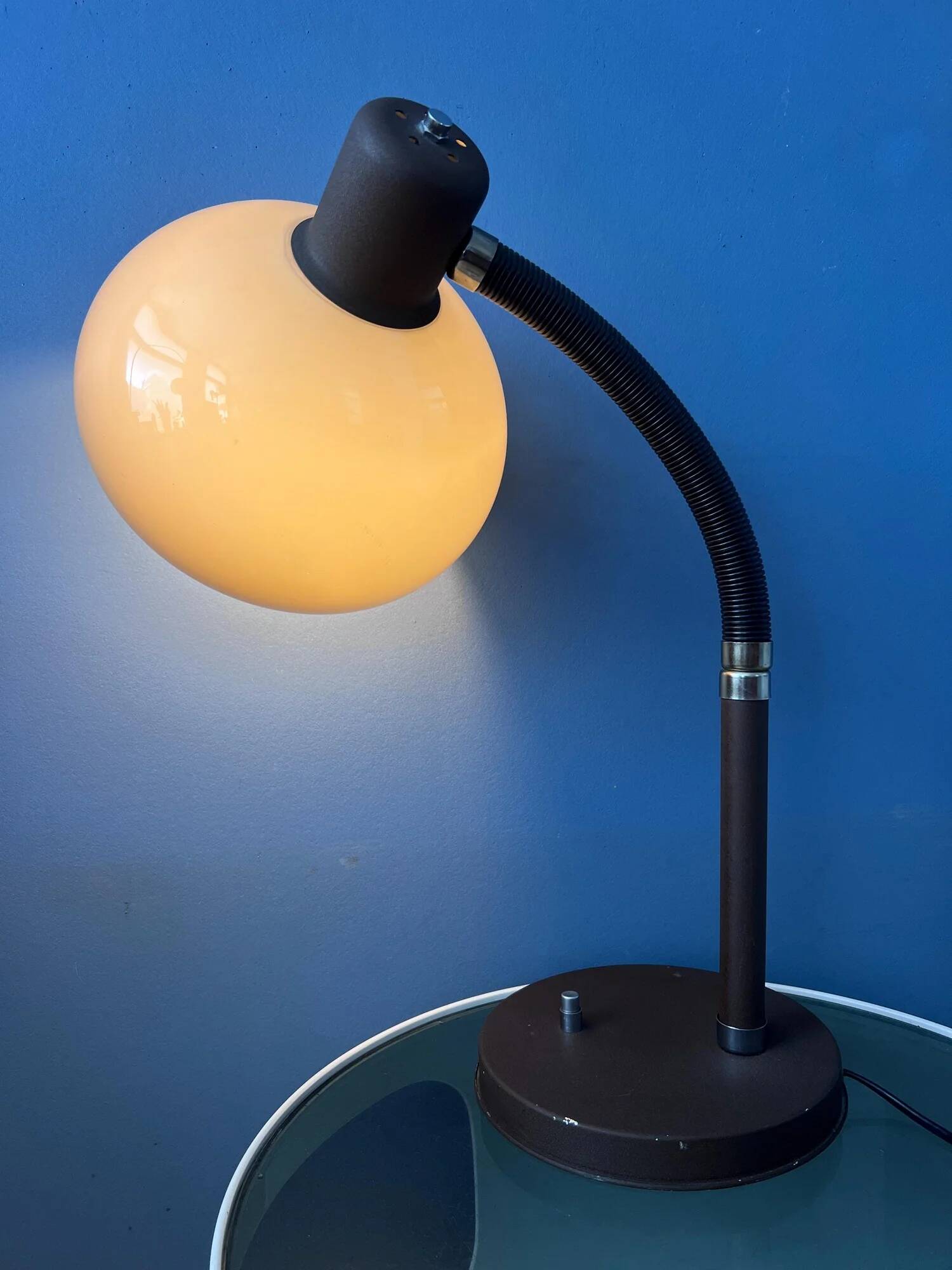 Vintage Herda mushroom table lamp | Mid-century modern bedside lamp | Dutch design