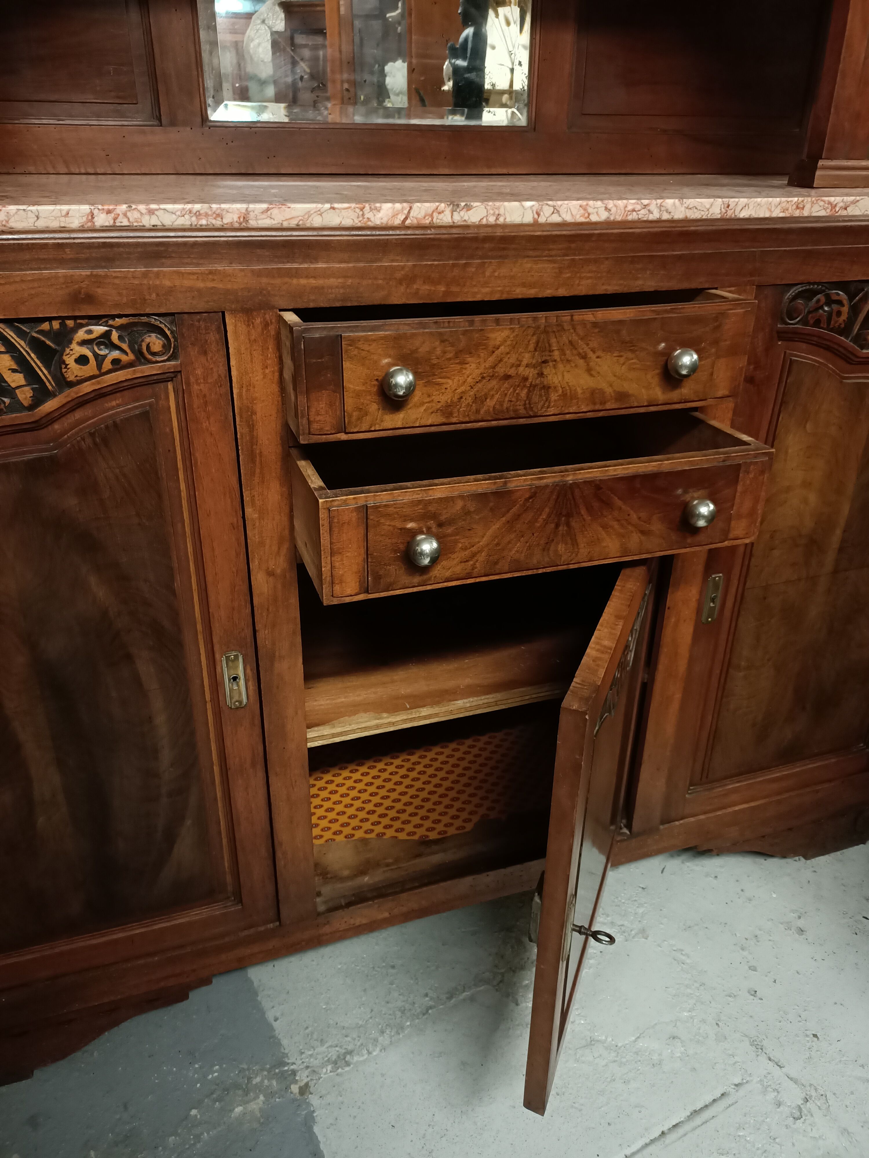 Art deco buffet