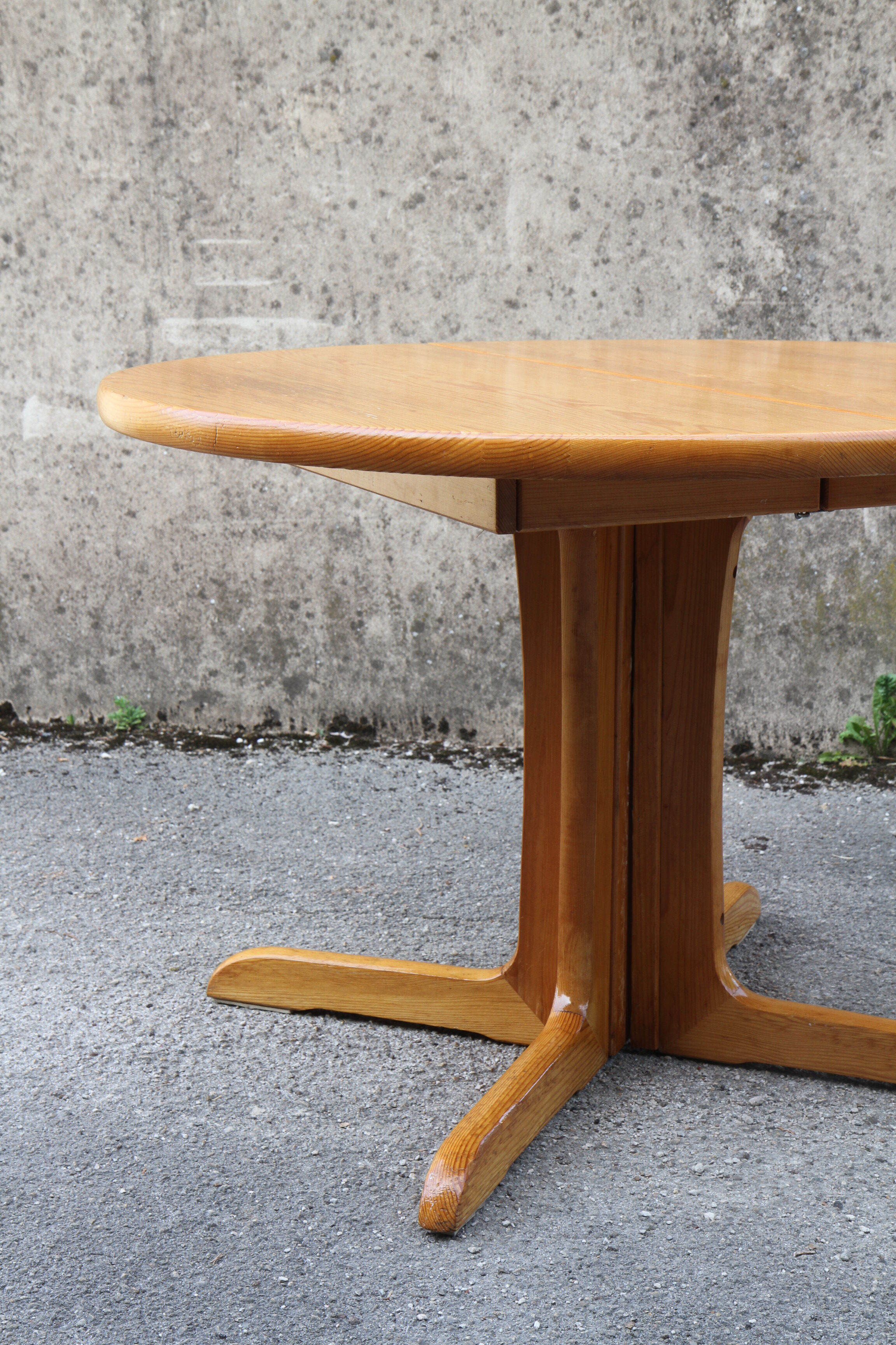 200cm pine expandable dining table