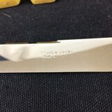 11 horn handle cheese knives