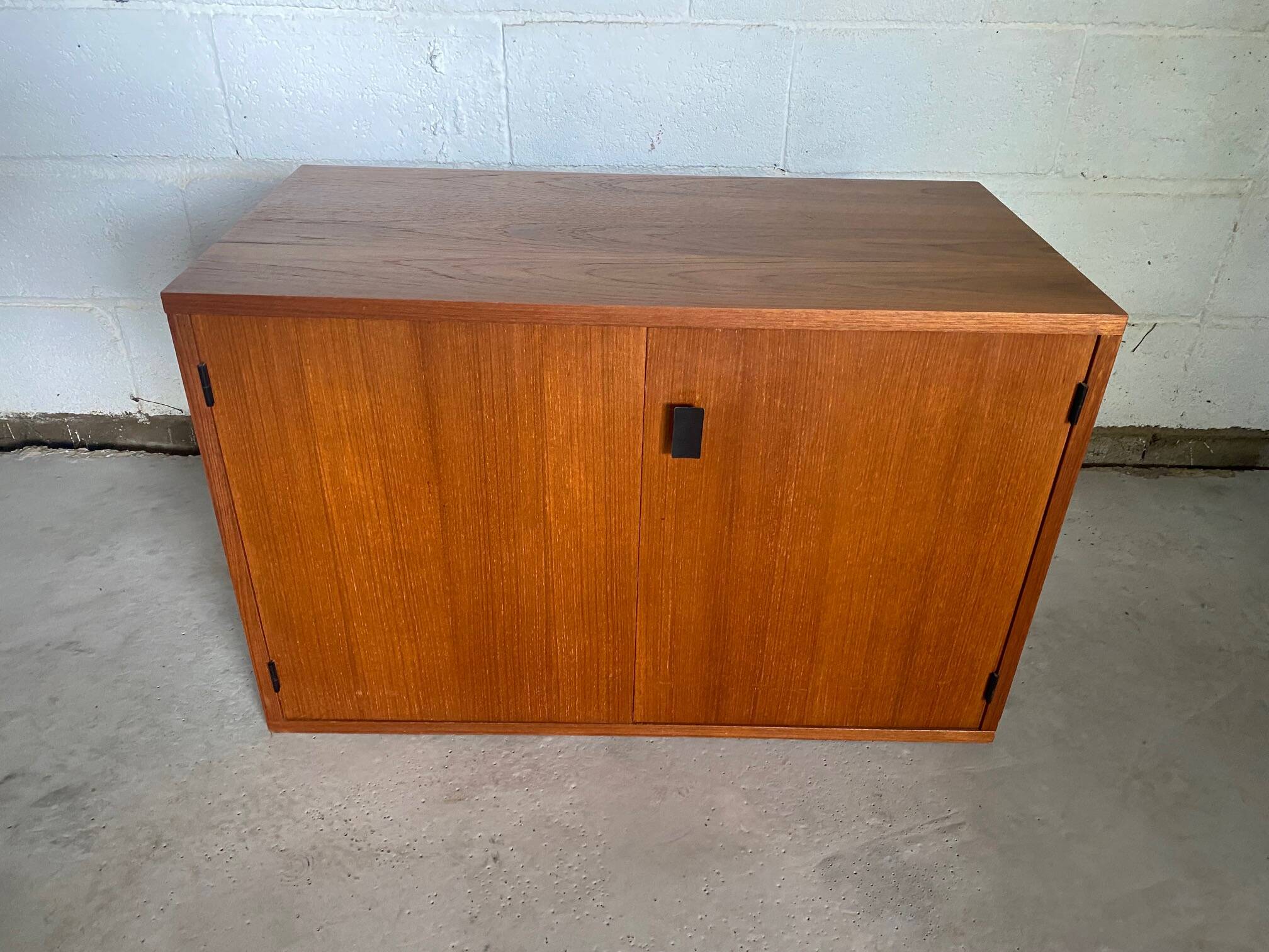 Storage unit module A (B) in Scandinavian teak from the 60s