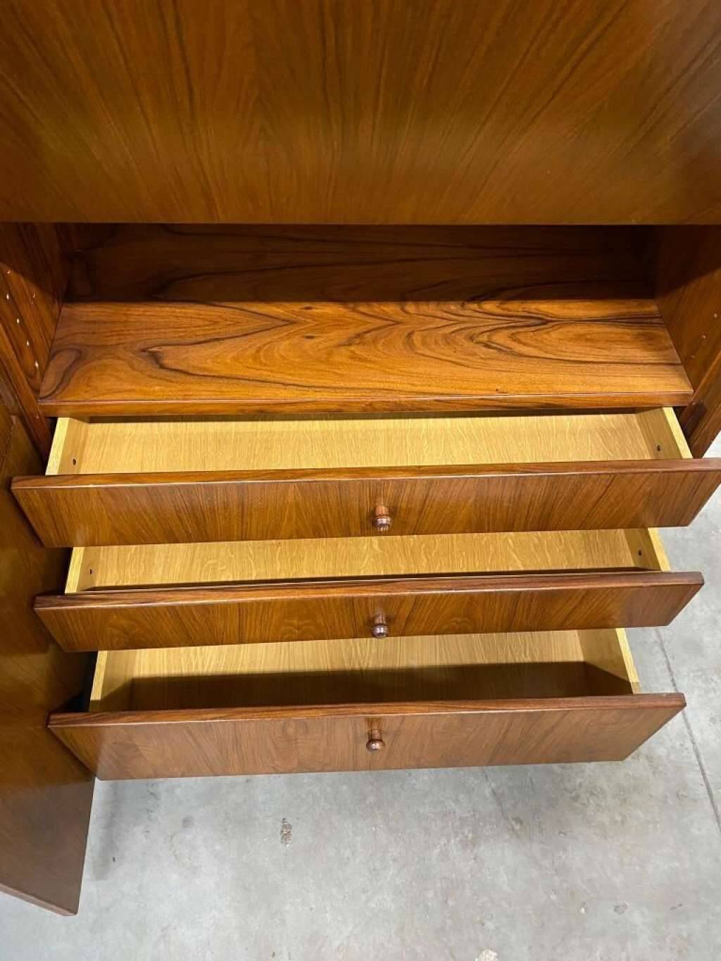 Vintage wooden furniture / bar furniture / showcase